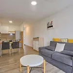 Spacieux T2 Renove Avec Balcon, Wifi Et Animaux Admis A - Fr-1-841-54