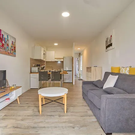 Spacieux T2 Rénové, Vue Nature, Balcon Sud, Wifi, Parking à Barbotan - Fr-1-841-54 Apartment